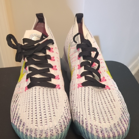 Men's Athletic Shoes - Multicolor - Picture 1 of 7